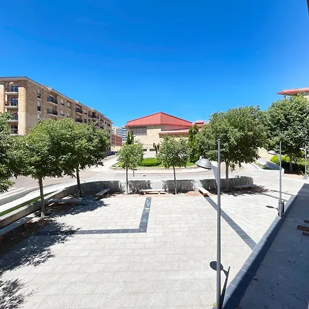 Vut Plaza Fontana *