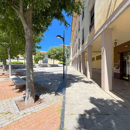 Vut Plaza Fontana